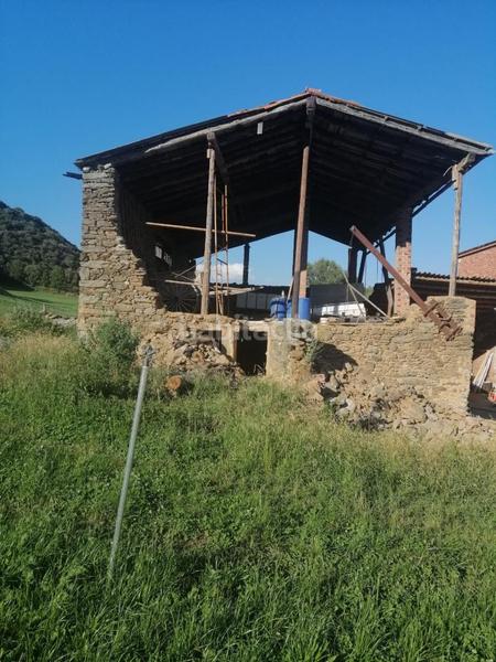 Foto ff46bd05-c1e2-4eea-a496-849d04e11f73. Terreny residencial a Ribera d´Urgellet