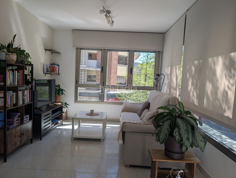 Foto a3436f8a-dc0a-48bd-8fa2-e21f98493c50. Apartament amb calefacció a Seu d´Urgell (La)