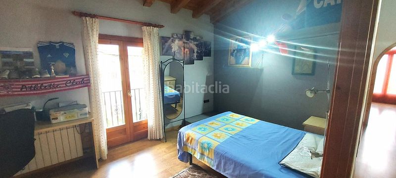 Foto c9ff2a36-489d-47b0-a2fe-5265766df041. Xalet amb calefacció aparcament a Seu d´Urgell (La)
