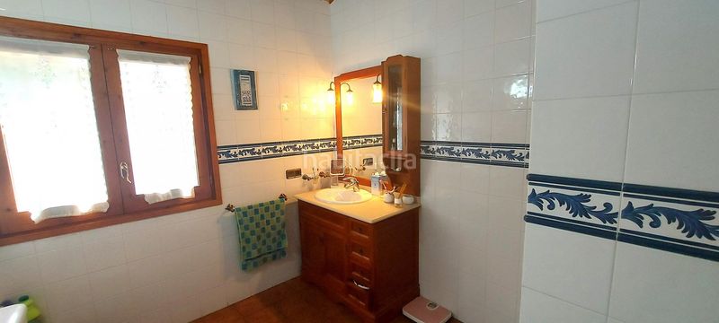Foto d5e25c99-c8c0-442b-a51f-4c4d6849d34c. Xalet amb calefacció aparcament a Seu d´Urgell (La)