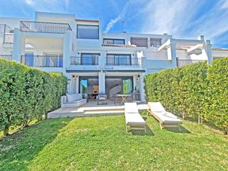 Maison jumelée à La Quinta. Casa adosada en venta en la quinta