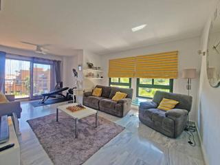 Pis  Diamante de riviera. Piso en venta en urbanización calahondagolfriviera del solmirafl