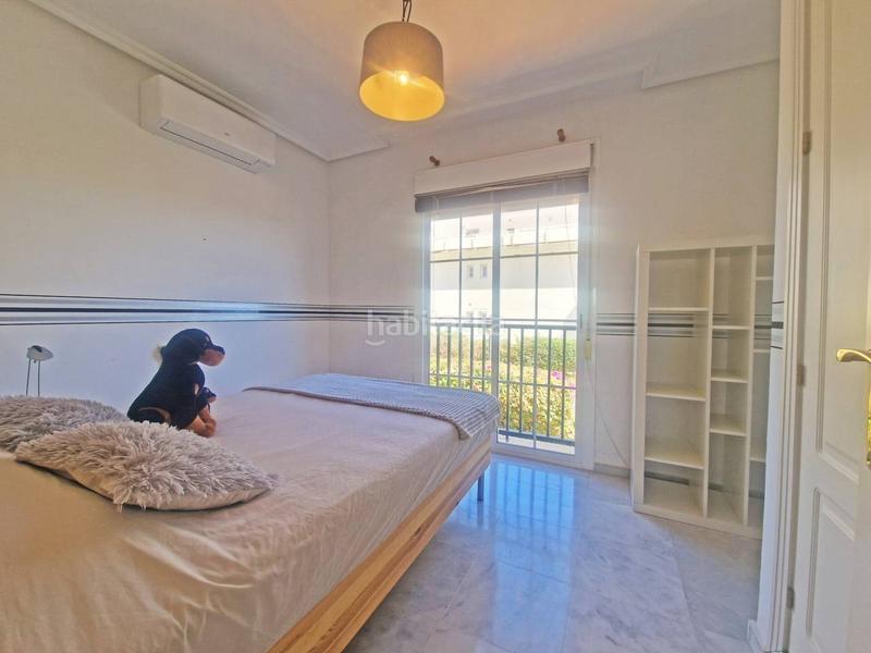 Foto 01d17641-dc0d-444e-bc1b-e16eb49793aa. Casa bifamiliare con parcheggio piscina in Cabopino - Artola Marbella