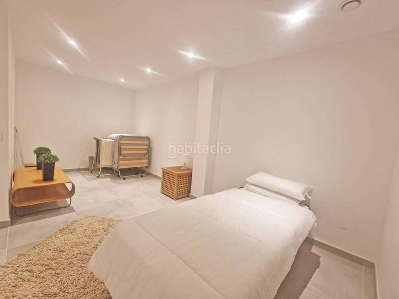 Foto 617a5c90-5c37-4e9e-8b9f-26a1ddbc4e50. Casa bifamiliare con parcheggio piscina in Cabopino - Artola Marbella