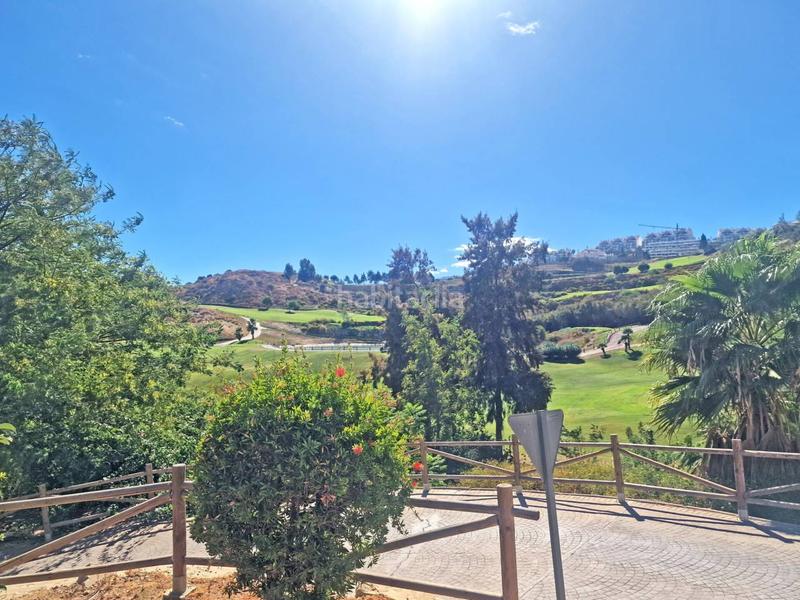 Foto d2452af8-737a-49d5-9a52-6b404125f2da. Pis amb calefacció aparcament piscina a Riviera del Sol Mijas