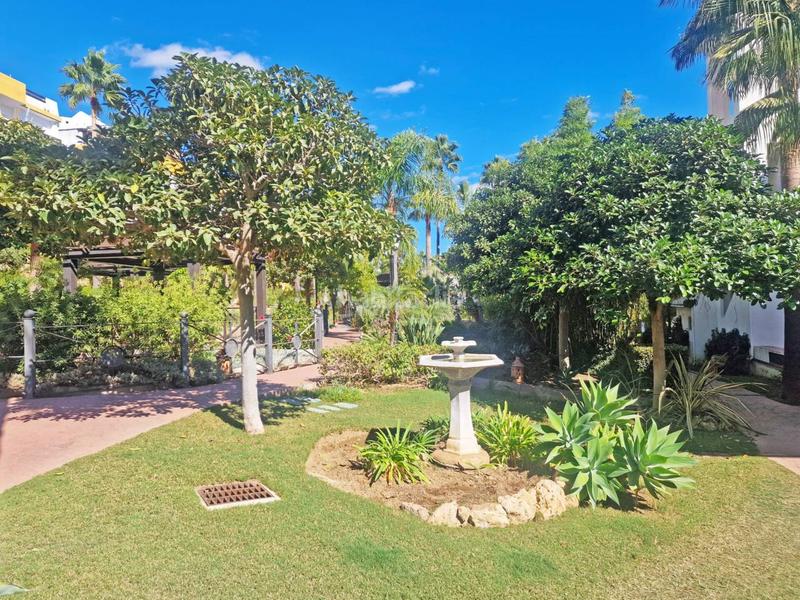 Foto e71d789f-4f6a-42da-bb5d-04950d7958cf. Pis amb calefacció aparcament piscina a Riviera del Sol Mijas