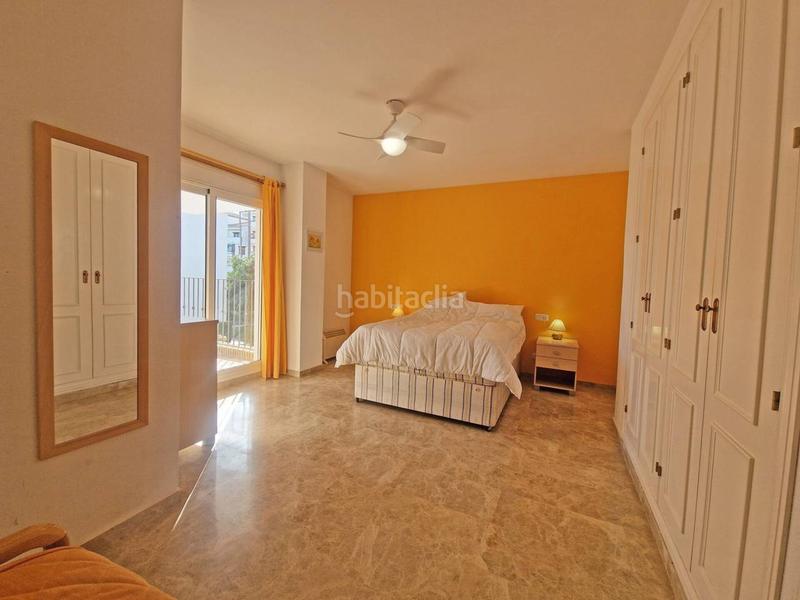 Foto 03730728-9afa-4a7c-8b91-ab46a0f78494. Flat in Calahonda Mijas