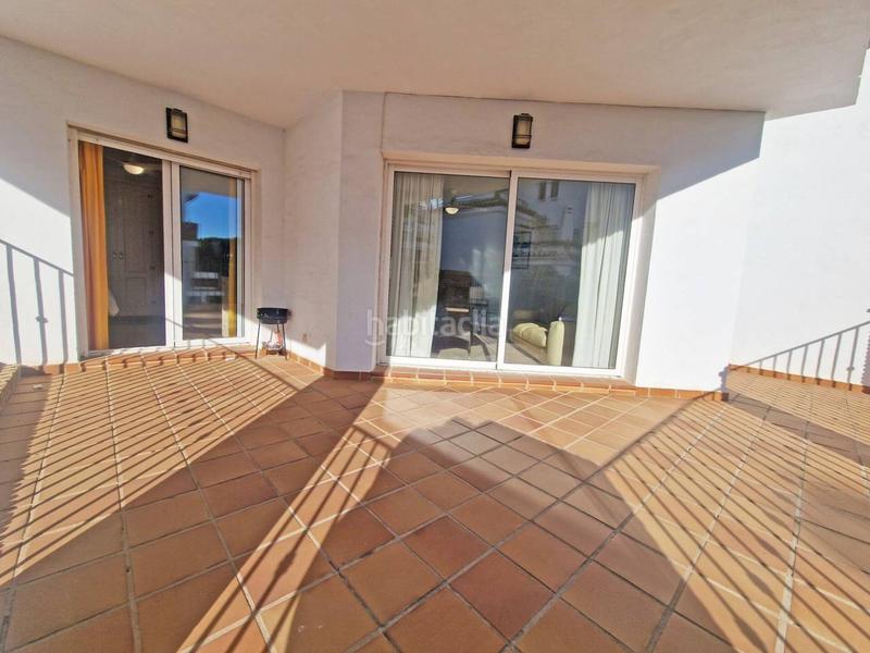 Foto 82a20d3d-6d70-412b-b83c-fc7b08aa4e4d. Flat in Calahonda Mijas