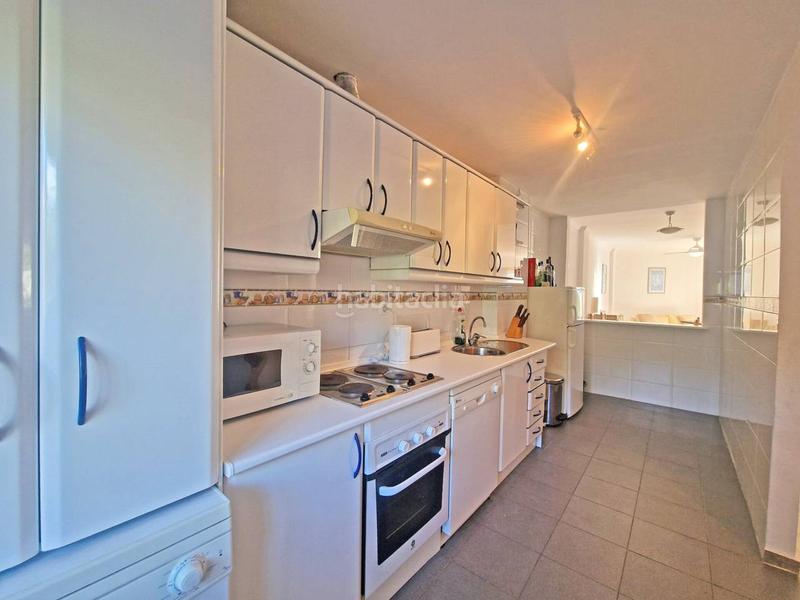 Foto ec670653-16a5-474d-87d7-58493f0ae683. Flat in Calahonda Mijas