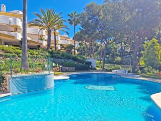 Appartement  Calle josé orbaneja de calahonda. Piso en venta en calahonda