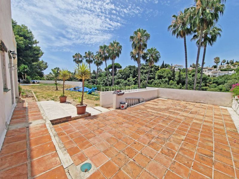 Foto b82693f4-ee09-4d0e-8c58-da9a25ff4fee. Casa proyecto de reforma con un enorme potencial! en Mijas