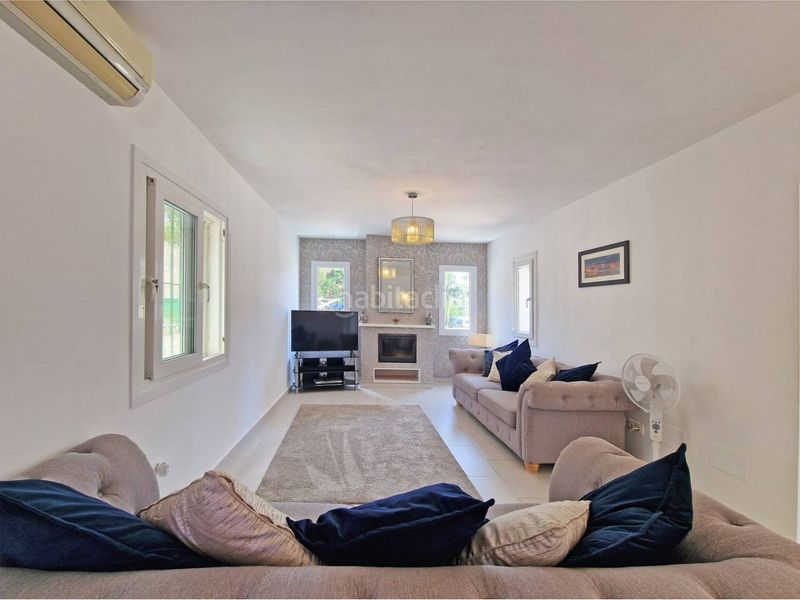 Foto c45d411b-2a6b-455f-bea9-ae011c992be4. Casa proyecto de reforma con un enorme potencial! en Mijas