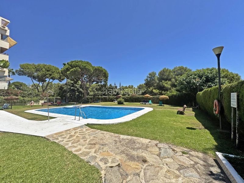 Foto 73d83f7d-75ee-4a78-a2f2-c798fe31cca9. Pis amb piscina a Calahonda Mijas