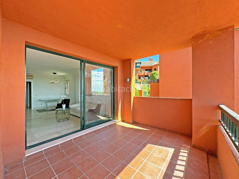 Foto 0d05f063-1e6d-49ce-b69d-592080b91adc. Pis amb piscina a Calahonda Mijas