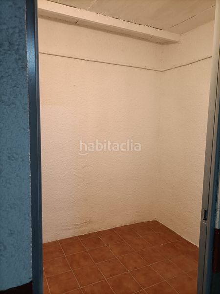 Foto 08eb57c3-6238-4ee3-9d8a-f182119635de. Aparcament cotxe a avenida españa 25 a Segorbe