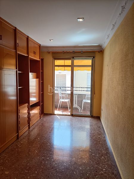 Foto 464bd804-edaf-4d7f-8124-7d49f82d8a8c. Pis a calle iglesia 7 a Castellnovo