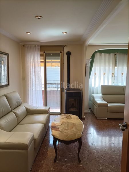 Foto f702f919-0ed9-49c1-9a88-8a76c7a70eef. Pis a calle iglesia 7 a Castellnovo