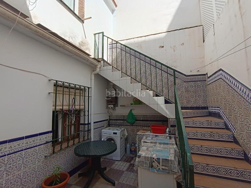 Foto 5ea0a123-49a3-4eea-b89d-fd040d0de245. Casa pareada en calle troncon 23 bajo de pareado centro en Fuengirola
