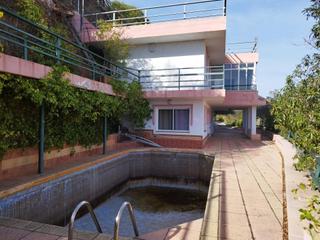 Xalet a Camino entrerrios 483. Finca en venta entrerrios dos casas legalizadas