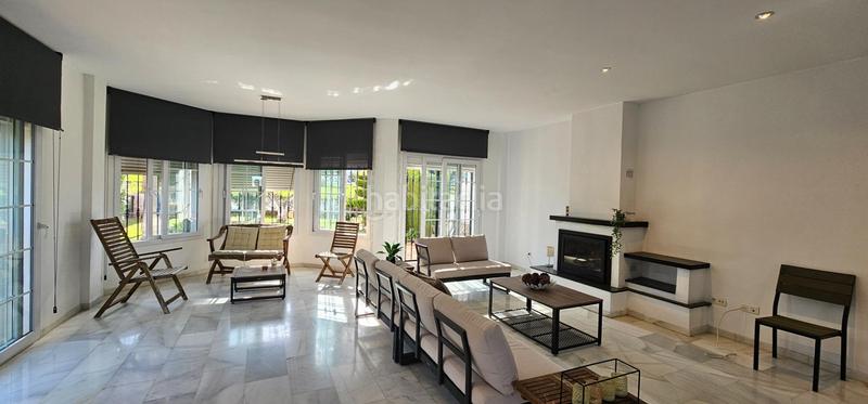 Foto 40dc7d83-bb78-4a6d-a648-f9b8702411f1. Reihenhaus in avenida general caffarena 6 in Buenavista-Lauro Golf Alhaurín de la Torre