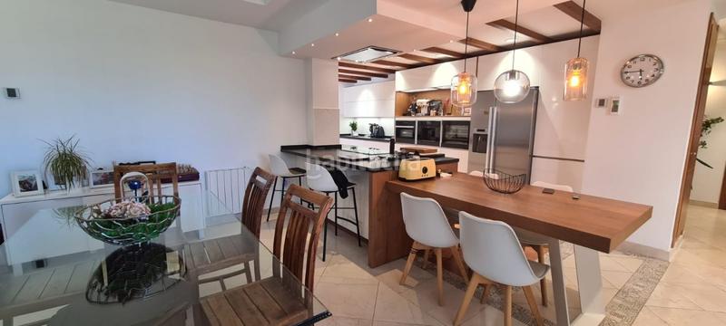 Foto 9cf75321-a8ea-4673-a7e4-b590e2af8756. Chalet en urbanizacion jardines del aguila villa jardines del aguila vistas al mar y primera linea de golf en Mijas
