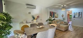 Rez-de-chaussée à Calle alimoche 3. Apartamento calahonda royale