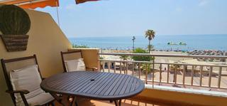 Apartament  Paseo maritimo rey de españa. Primera linea de playa los boliches