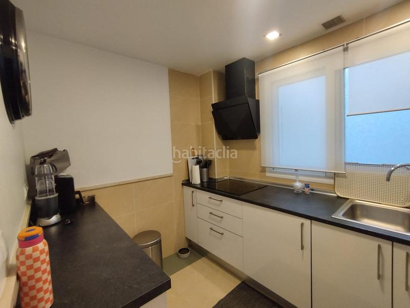 Foto a79df69b-e582-4e89-b170-fbe4713f1fe0. Apartamento piso en venta carlos haya del 2018 en Málaga