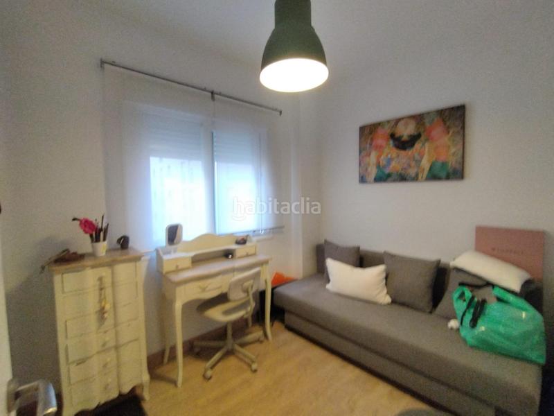Foto c5688af5-3c2b-4575-81ee-bec7dc730cea. Apartamento piso en venta carlos haya del 2018 en Málaga