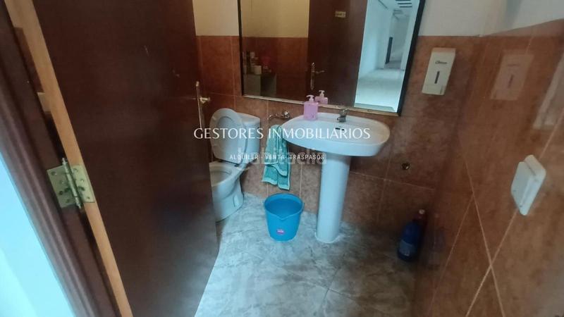 Foto ef508c5c-d671-4e04-93be-23e057da7f49. Fabrikhalle in Muro de Alcoy