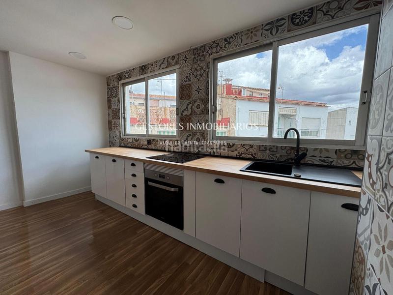 Foto 15cdb9ec-b88a-4780-bea1-5158328985dd. Àtic a Santa Rosa Alcoi