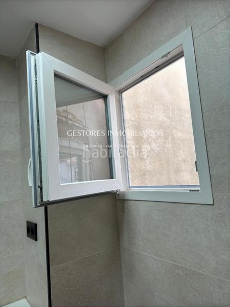 Foto e5fa17bb-081e-4445-bfa6-be38d22e17a1. Àtic a Santa Rosa Alcoi