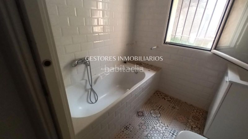 Foto b71a0b7b-7f1b-48cd-8e75-50fefd1eddfa. Casa adossada a Santa Rosa Alcoi