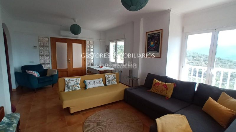 Foto 35512ce8-0d33-48b9-a6c7-43577d1339aa. Xalet amb calefacció piscina a Beniarrés