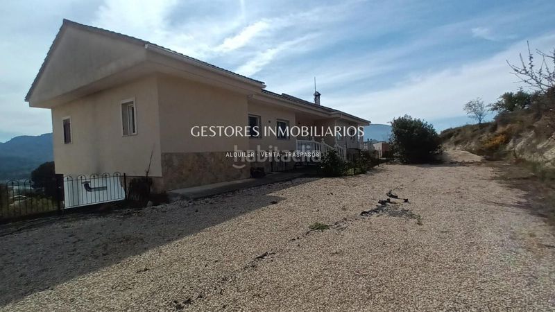 Foto 35713543-5f52-4144-be9f-5fb507e3ce26. Xalet amb calefacció piscina a Beniarrés