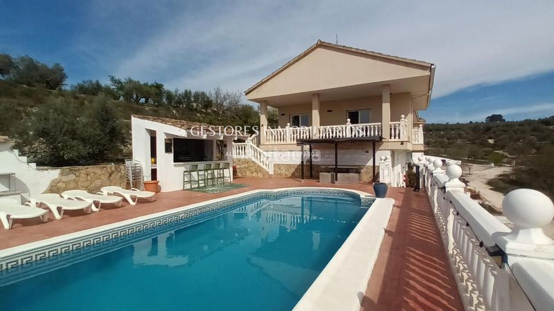 Foto 4d791877-c58c-4eeb-a1fb-a0099cc1ff6c. Xalet amb calefacció piscina a Beniarrés