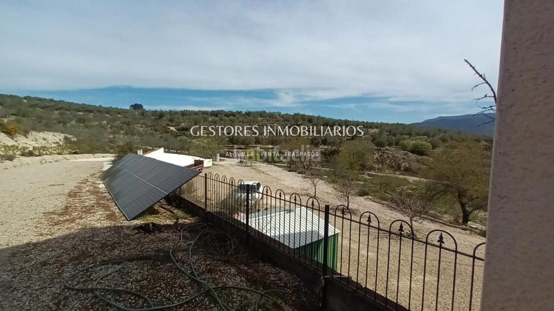 Foto 53b0b483-9fc9-47b6-bd2c-4b81068b3b6e. Xalet amb calefacció piscina a Beniarrés