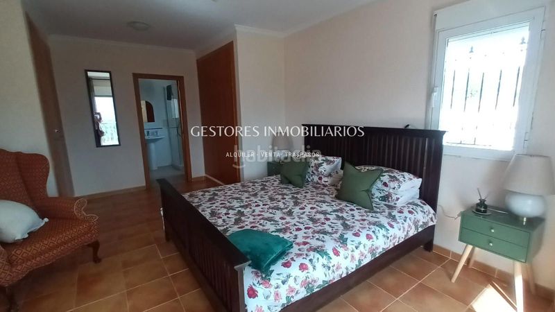 Foto 5a82885d-2758-4603-9b2d-4b6d6c3b94d4. Xalet amb calefacció piscina a Beniarrés