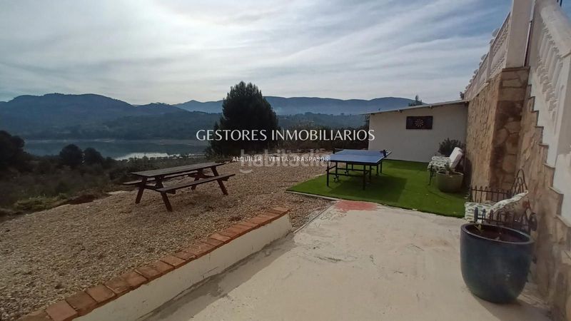 Foto 80a0e921-9e74-4456-ae7c-925b9d4b34cb. Xalet amb calefacció piscina a Beniarrés