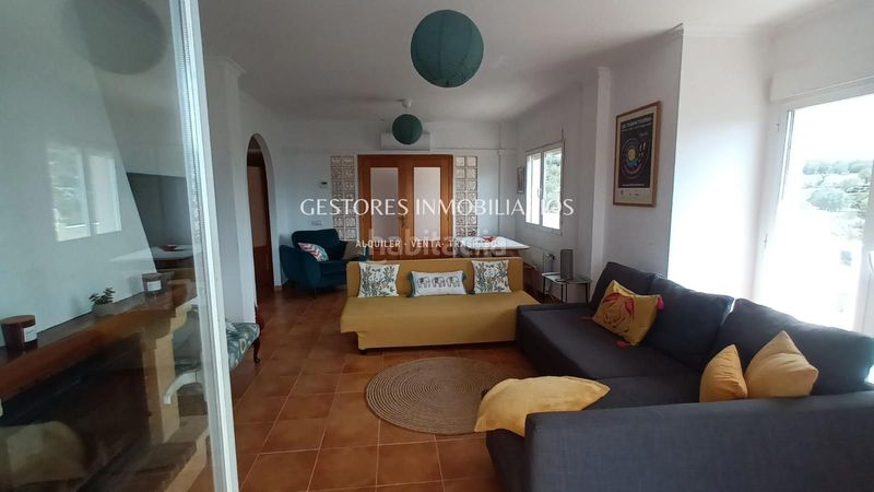 Foto 85cf111e-fe42-4d98-846c-66f1df9d885b. Xalet amb calefacció piscina a Beniarrés