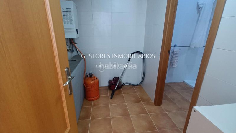 Foto b9d1a0b1-62a2-49a9-9751-24a599ff73a2. Xalet amb calefacció piscina a Beniarrés