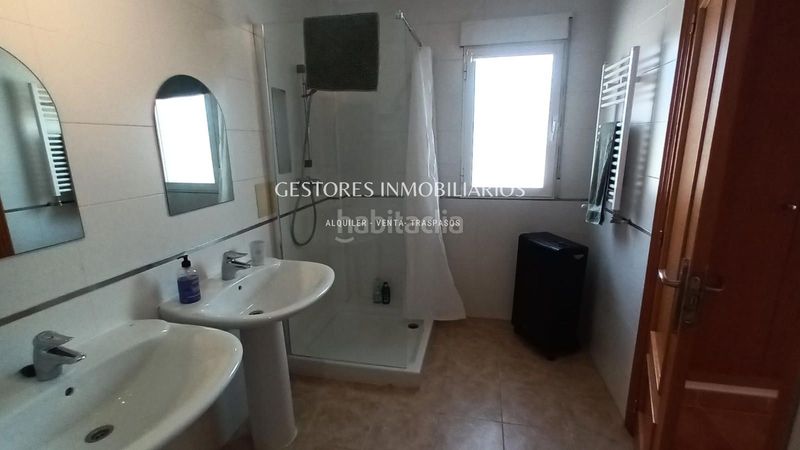 Foto e95a4d74-934d-48de-91e3-e9783138db8b. Xalet amb calefacció piscina a Beniarrés