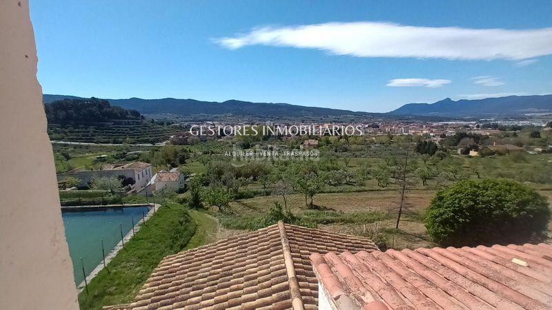 Foto 64b4f018-1c07-41c8-8667-eb443f45f4a6. Casa  de campo en Ibi