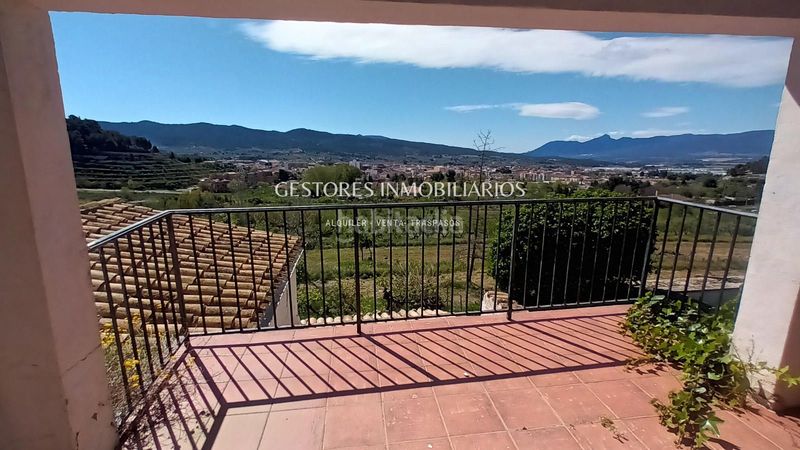 Foto 98449a7f-eec8-4cab-9174-77eaabf5fcdf. Casa  de campo en Ibi