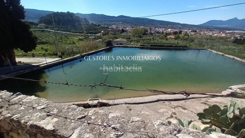 Foto b4a2dac9-f9c2-42fc-b3ca-b7a719a2e245. Casa  de campo en Ibi