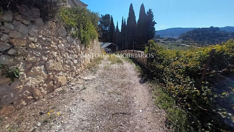 Foto b4f8e715-4901-475e-a2ac-88e259e4264b. Casa  de campo en Ibi