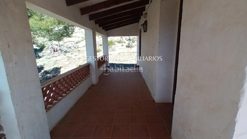 Foto f3510c75-4511-4acd-9647-7c01683eaa21. Casa  de campo en Ibi