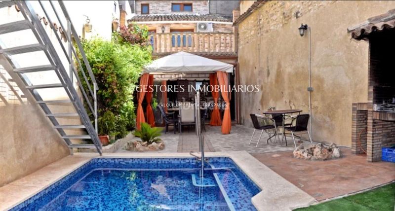 Foto ffd570a7-2412-4f7e-b18c-1e4abd4b48e6. Casa amb calefacció piscina a Palomar