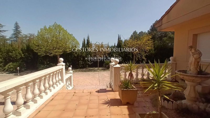 Foto 0a5bb937-d8cc-43be-a97e-e980ead6e160. Chalet  en Cocentaina