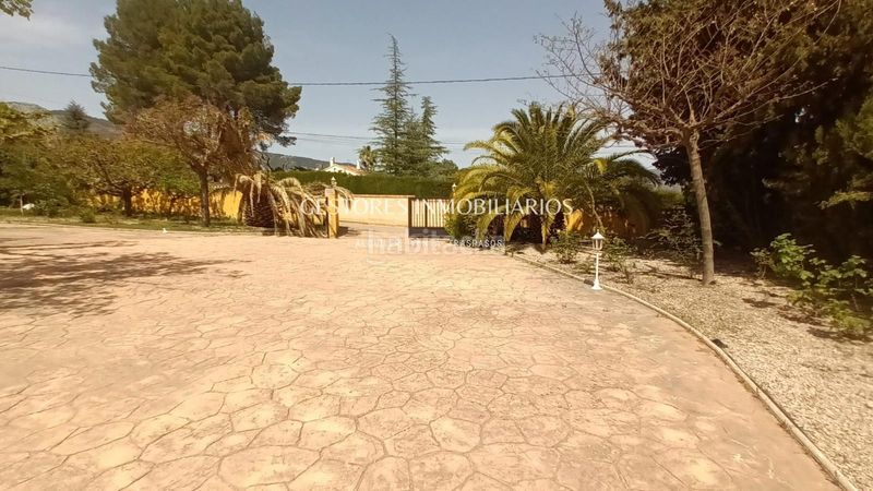 Foto 0b589060-22c3-4d49-a41d-03e08bcaed50. Chalet  en Cocentaina